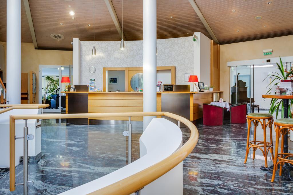 Seehotel Luisenhof Falkenhagen  Luaran gambar