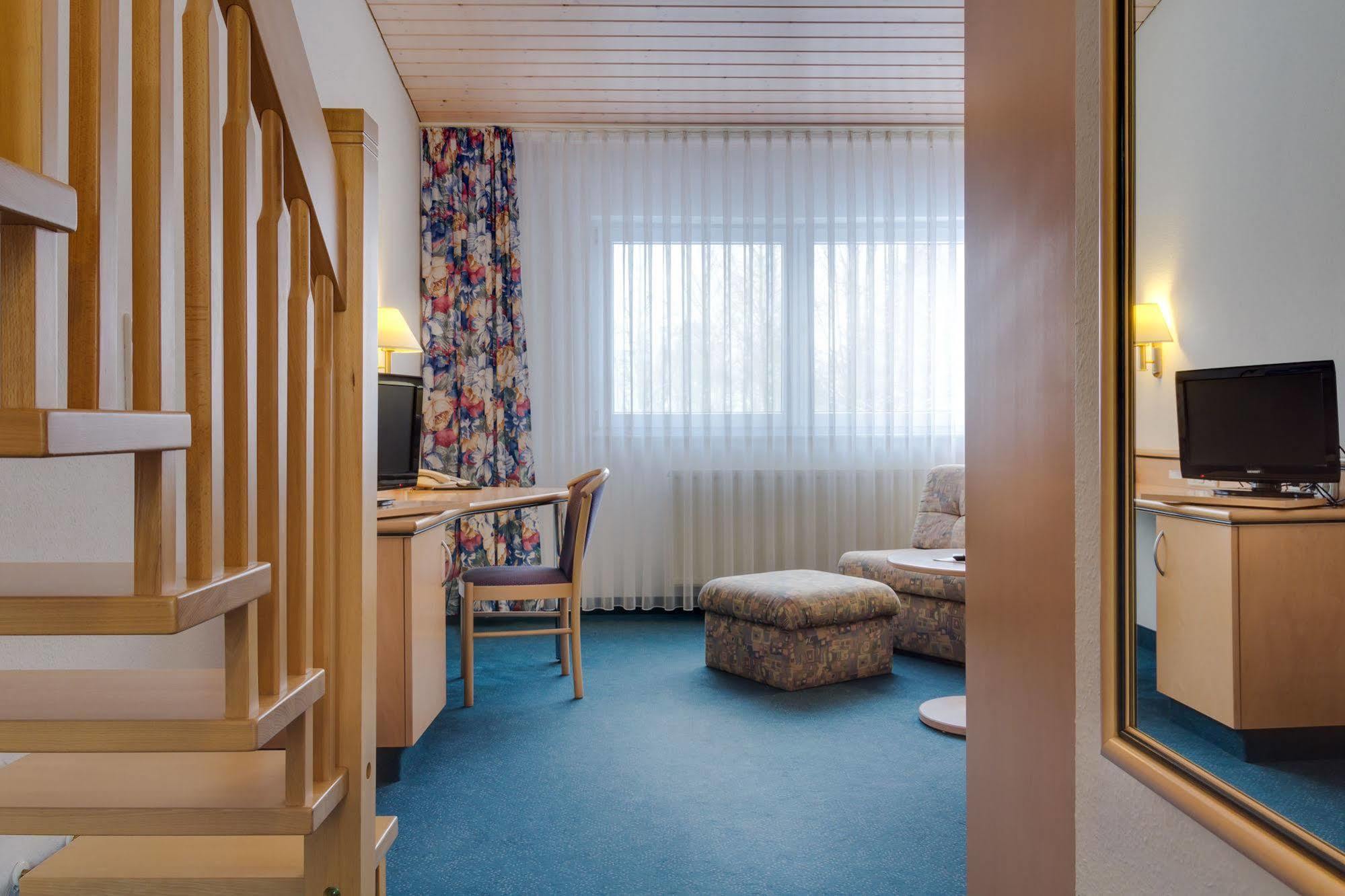 Seehotel Luisenhof Falkenhagen  Luaran gambar