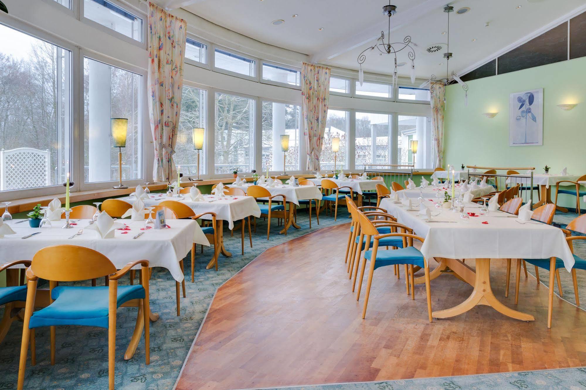 Seehotel Luisenhof Falkenhagen  Luaran gambar