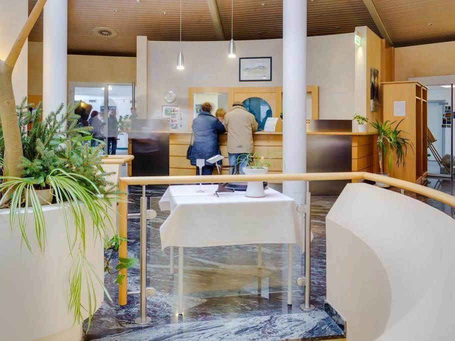 Seehotel Luisenhof Falkenhagen  Luaran gambar