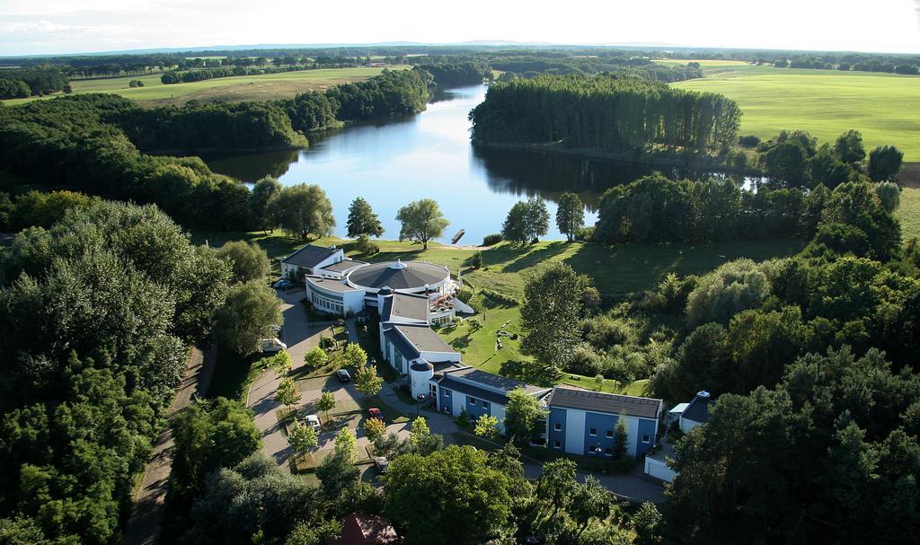 Seehotel Luisenhof Falkenhagen  Luaran gambar