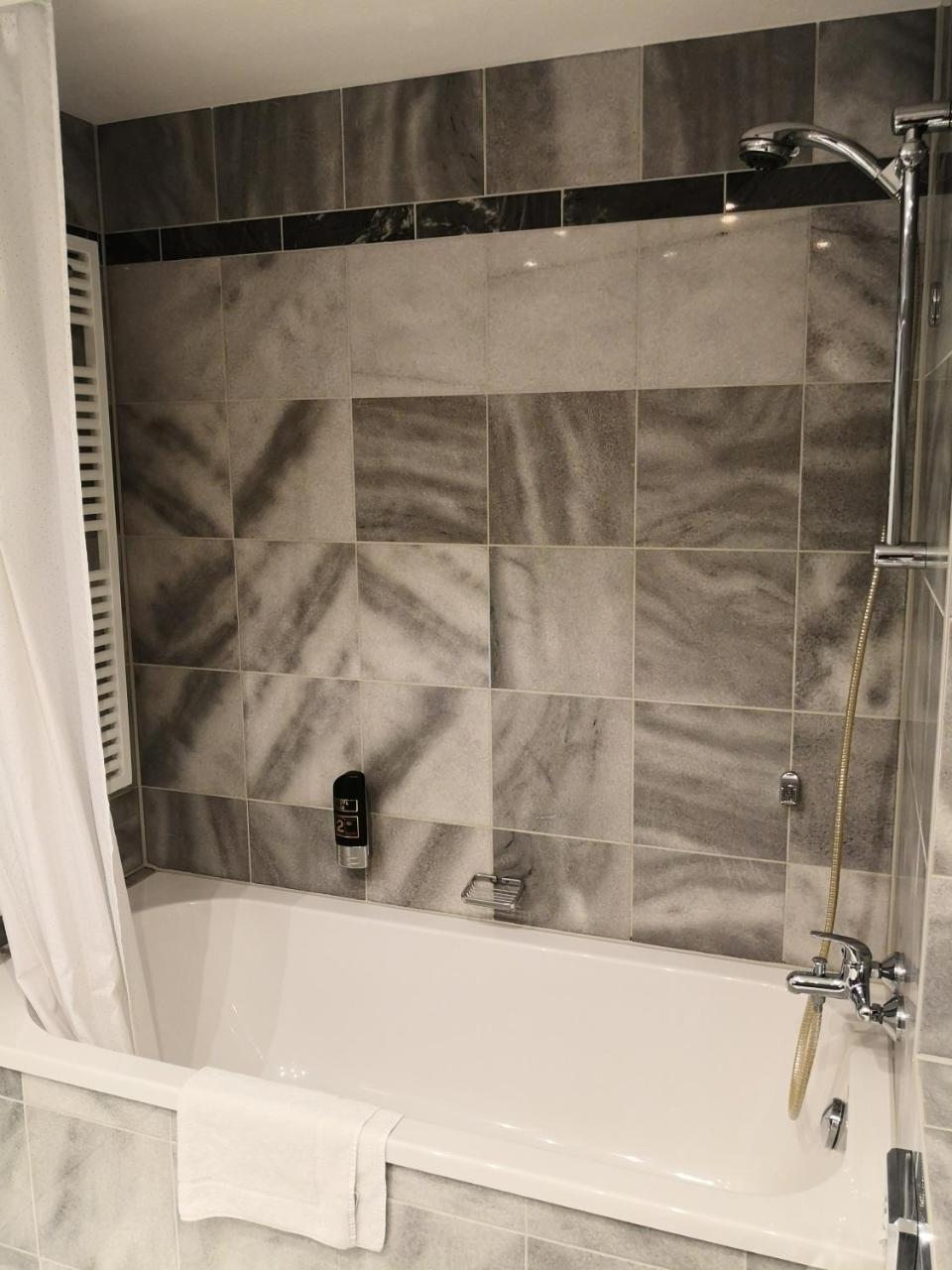 Seehotel Luisenhof Falkenhagen  Luaran gambar